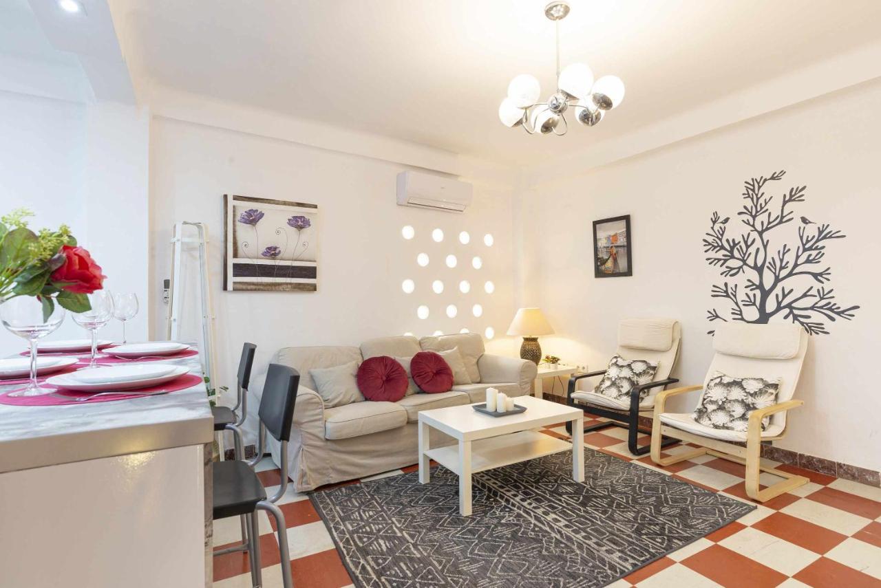 מאלגה Apartamento San Juan Vintage מראה חיצוני תמונה